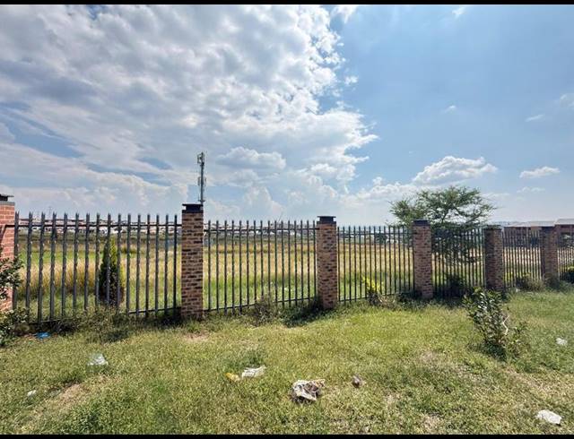 LAND FOR SALE IN RIVERSIDE VIEW EXT 34
